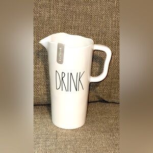 NWT Rae Dunn Artisan Collection by Magenta "DRINK” Iced Tea Pitcher Jug Handle